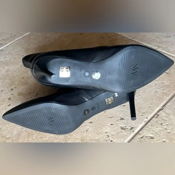 Stuart Weitzman Ankle Stretch Black Leather Pointed Toe 85mm Booties Shoes 10.5 - Picture 7 of 13